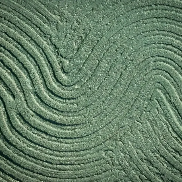 Imagem de um digital verde com elementos tecnológicos