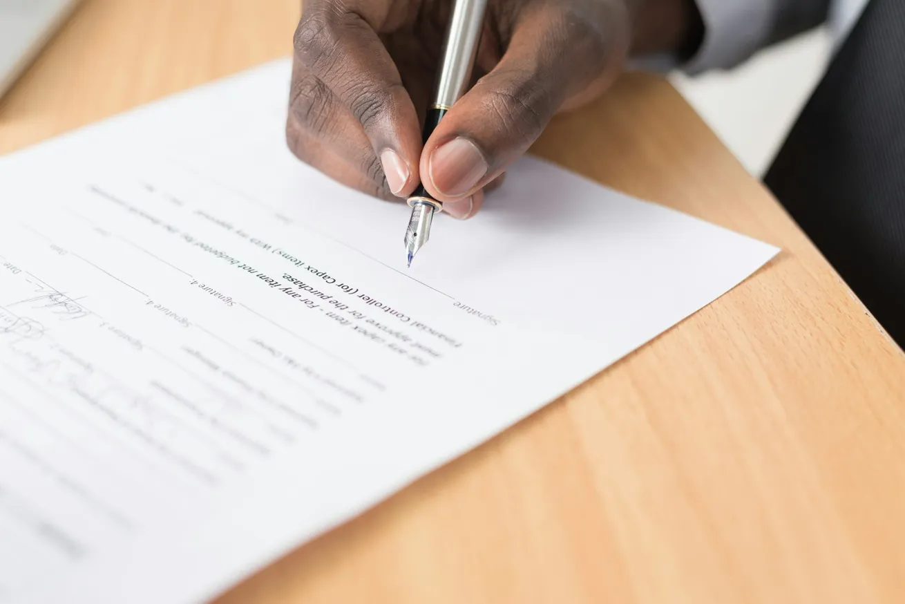 Signater vs Clicksign: Por Que Somos a Melhor Escolha para Assinaturas Digitais